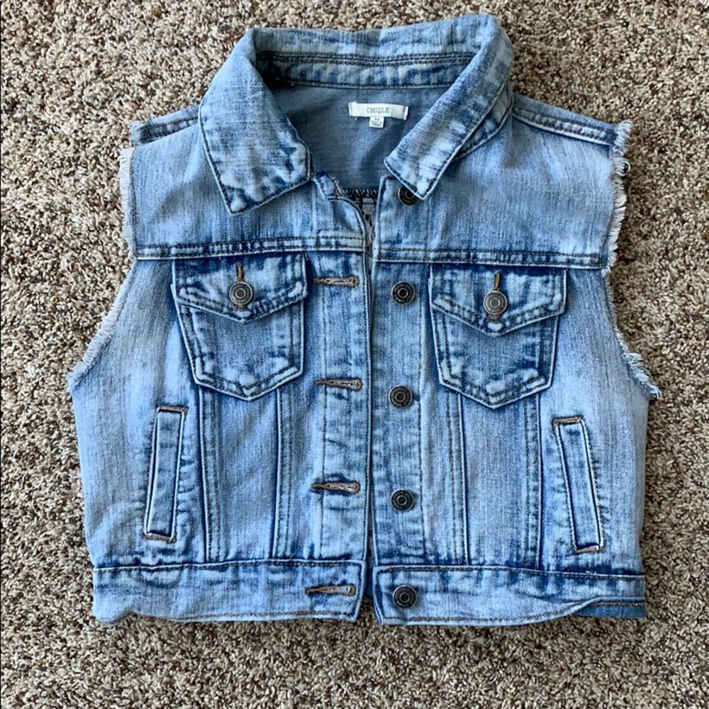 Sleeveless Jean Jacket